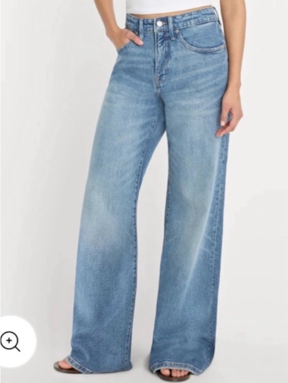 Good American Plus ‘Good Ease’ Relaxed Jeans NWT